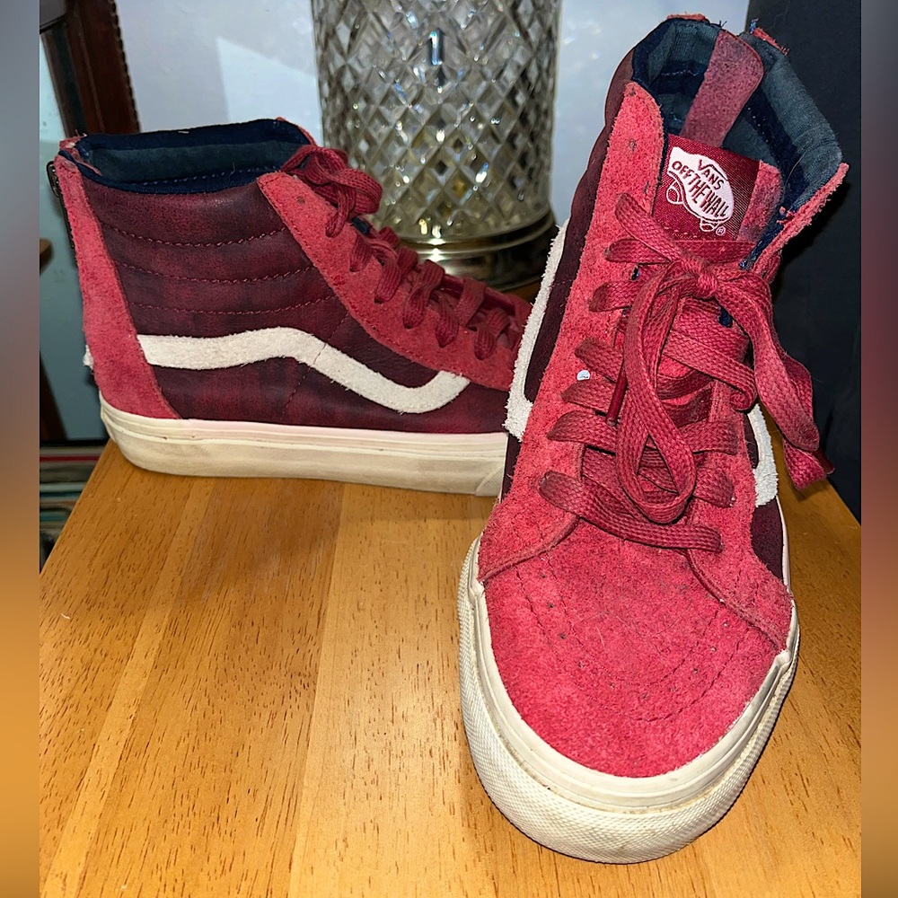 Red Suede Sk8-Hi’s